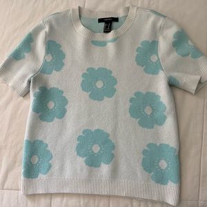 Forever 21 Flower Short Sleeve Sweater